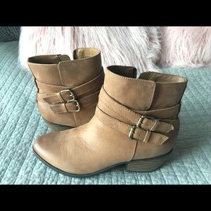 Clarks Tan Ankle Booties